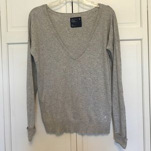 American Eagle sweater